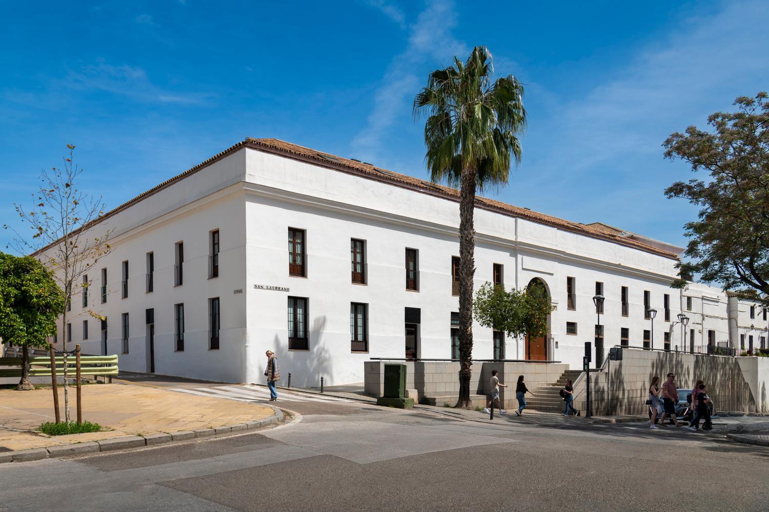 Magno Apartments San Laureano - Private Parking Included — Photos 3